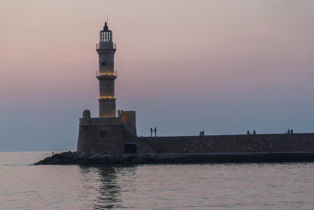 History & Culture In Old Town Chania 하니아 외부 사진